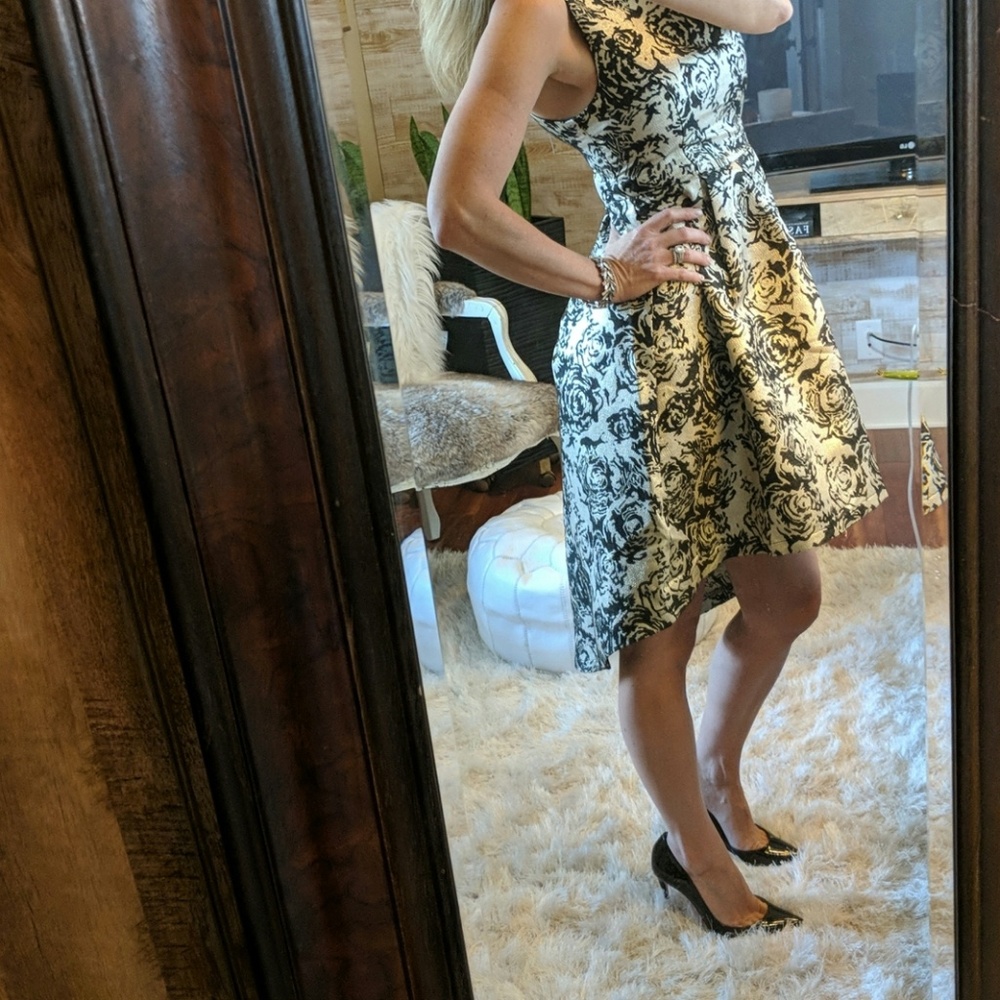 Sleeveless Floral Tapestry Hi-Low Dress